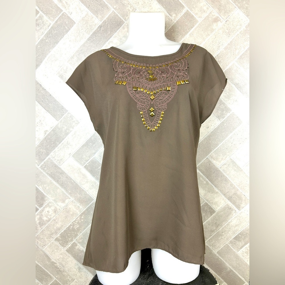 Lady Dutch brown rhinestone embelished tunic size small